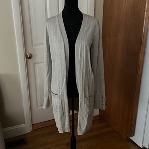 Kela, woman’s, tan, long, open front, sweater. Size medium. NWOT.